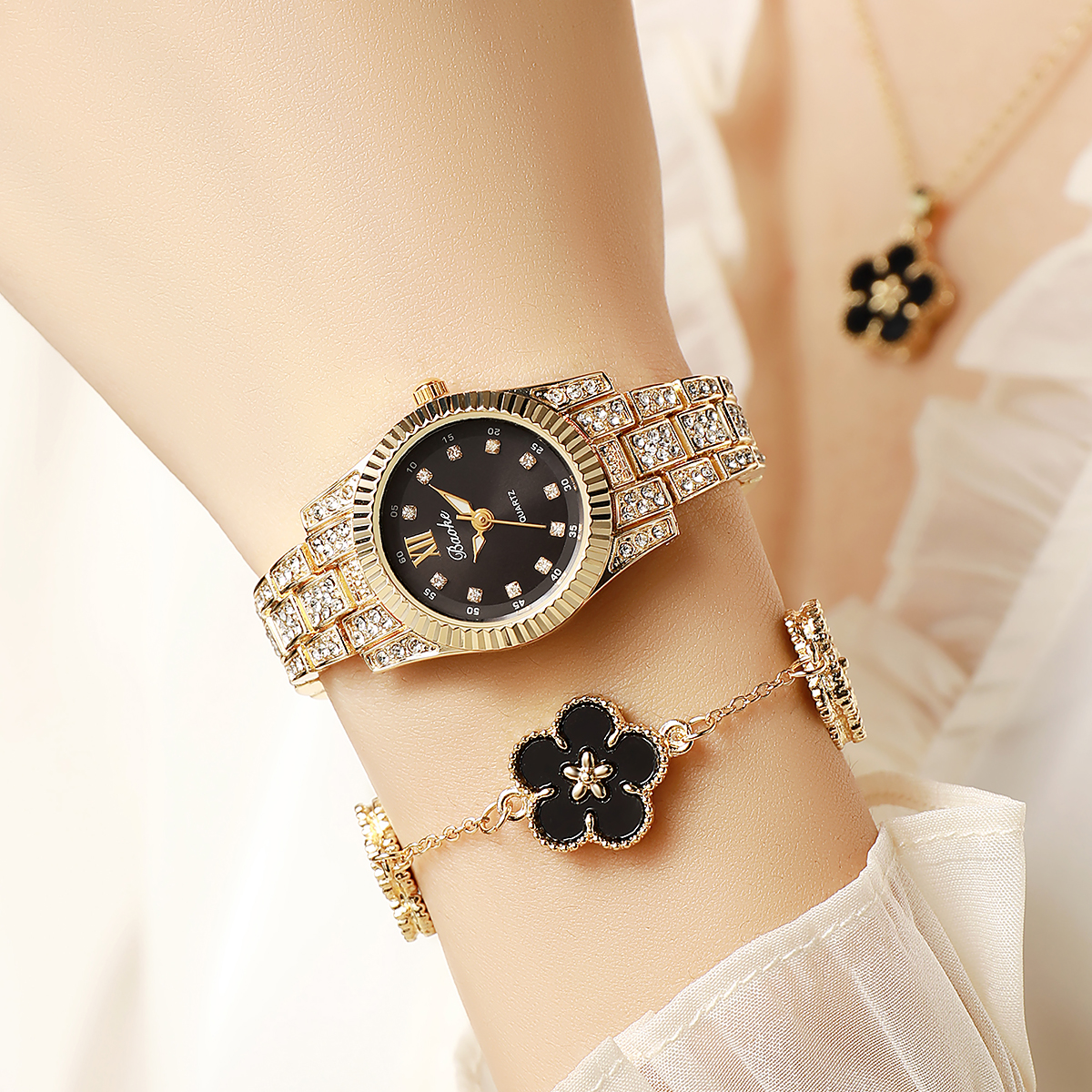 Luxury Gold Crystal Watch Blac - огляд і ціна Jewelry Watches Luxury