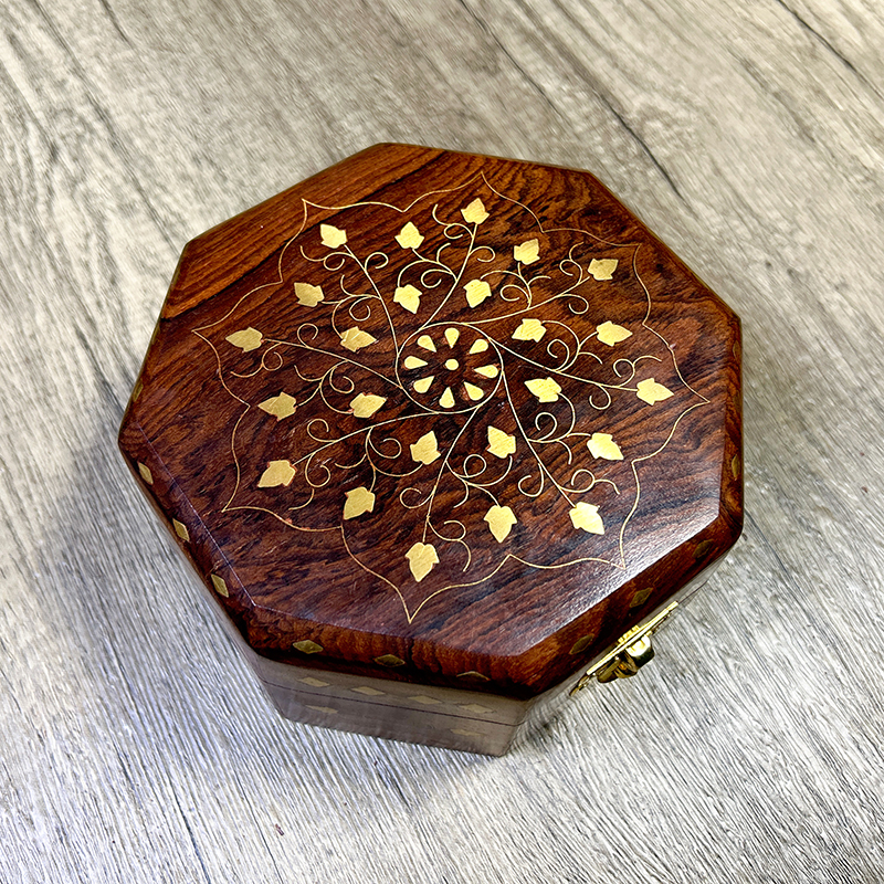 Hand Carved Octagonal Wooden B - огляд і ціна Indian Jewelry Watches