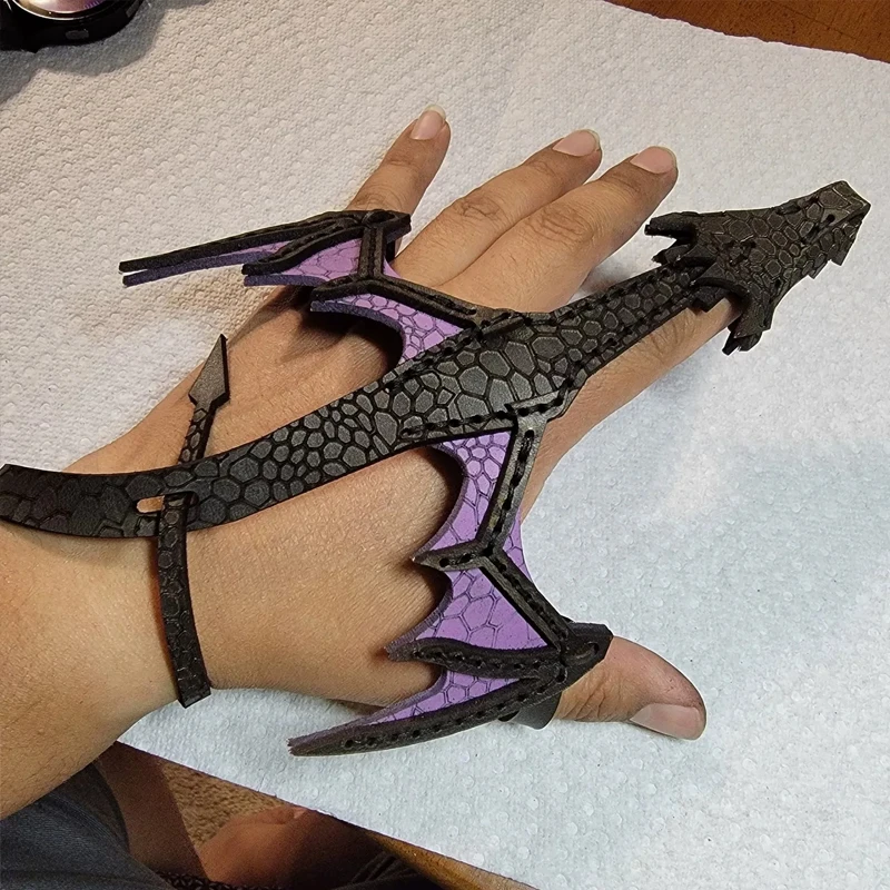 Hot Leather Dragon Glove Gift  - огляд і ціна Leather Bracelet