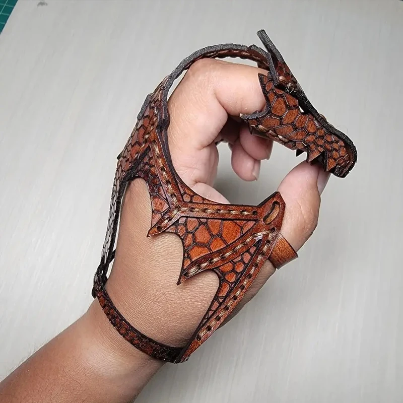 Hot Leather Dragon Glove Gift  - огляд і ціна Leather Bracelet