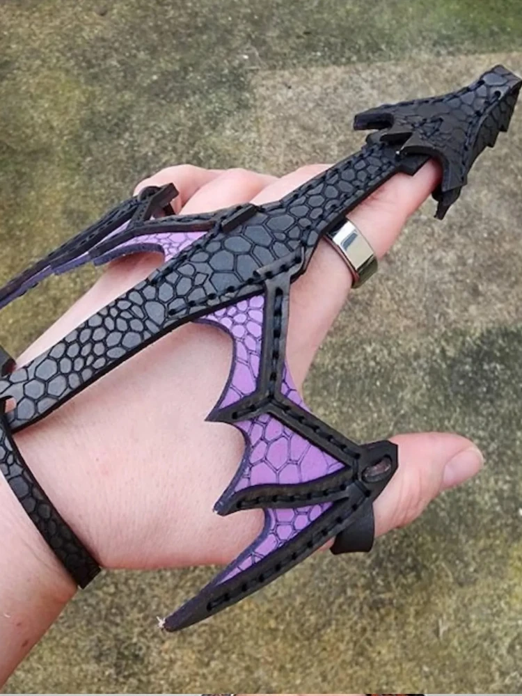 Hot Leather Dragon Glove Gift  - огляд і ціна Leather Bracelet