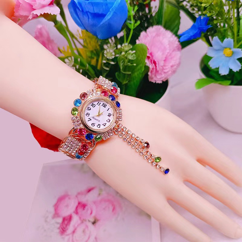 New Fashion Watches For Woman  - огляд і ціна Jewelry Watches Vintage